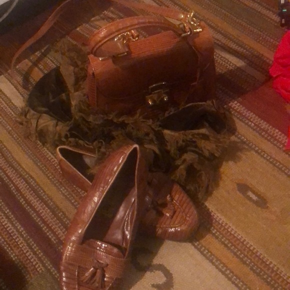 HAND MADE snakeskin Lovely Loafers/Bag - Picture 3 of 6